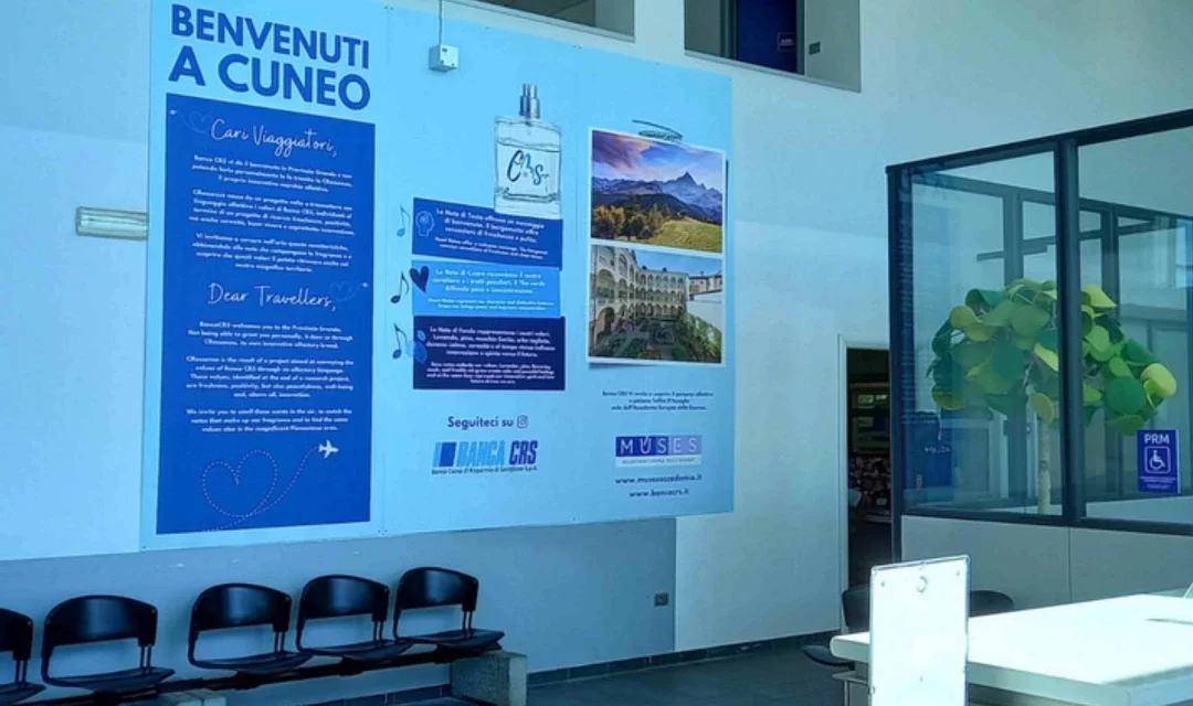 Banca CRS parfume l’aéroport de Cuneo-Levaldigi